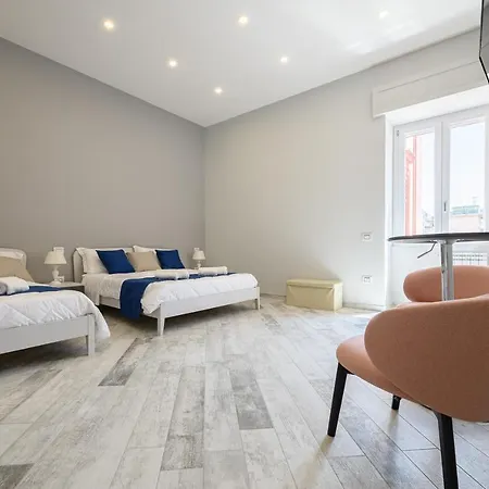 Lungomare 6Min Suite Deluxe Miraglia With Parking Naples Exterior photo