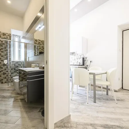 Lungomare 6Min Suite Deluxe Miraglia With Parking Naples Exterior photo